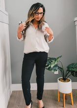 Load image into Gallery viewer, Hart button shirt (Available in 2 colours)
